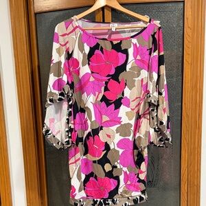 Trina Turk Pink and Black Floral Swim Coverup Tunic Lg